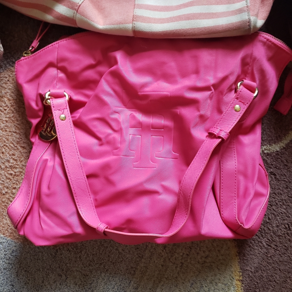 Purses - Picture 2 of 4